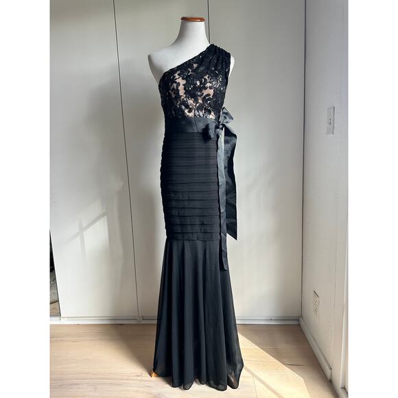 Vintage 90s Caché One-Shoulder Black Formal Gown SZ 2 Elegant Evening Dress - Picture 2 of 14